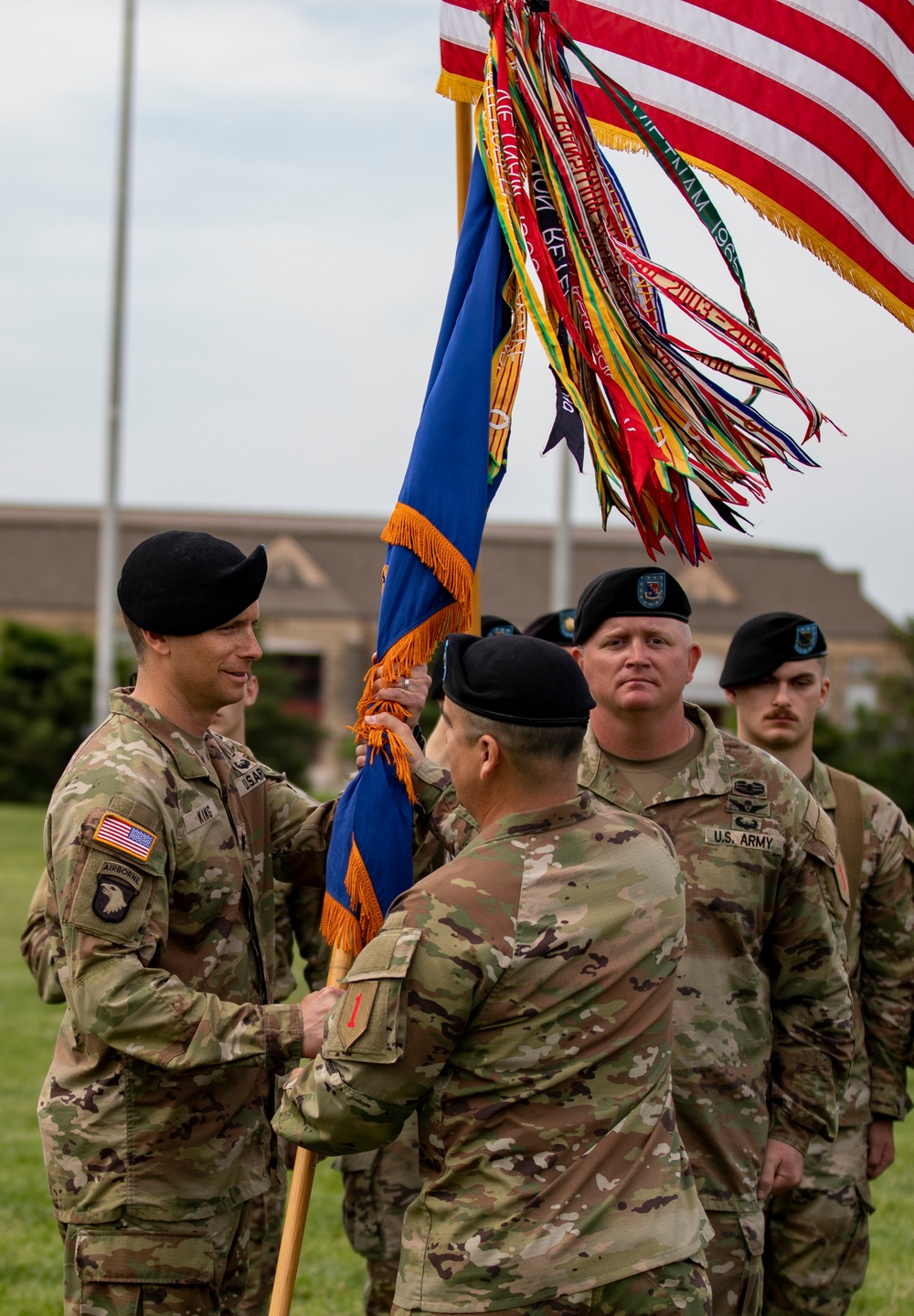 1st Attack Reconnaissance Battalion, 1st Aviation Regiment, 1st Combat Aviation Brigade, 1st Infantry Division Change of Command ceremony