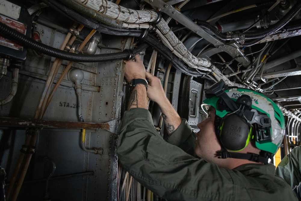 CH-53E Maintenance