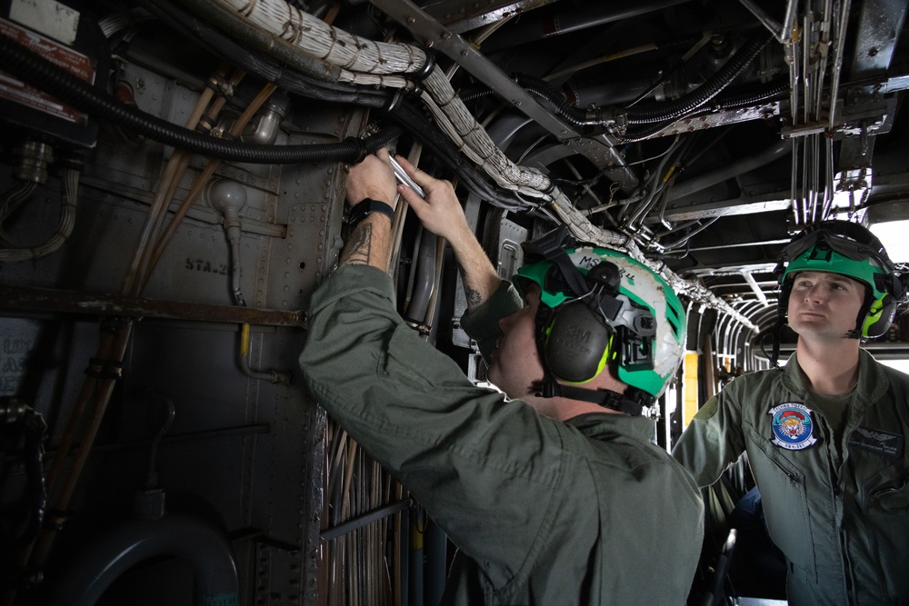 CH-53E Maintenance