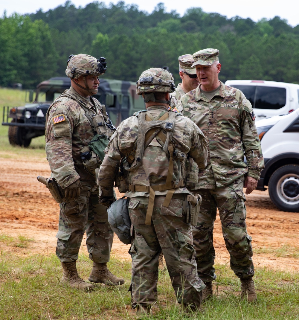 Army Guard Director visits 44th IBCT