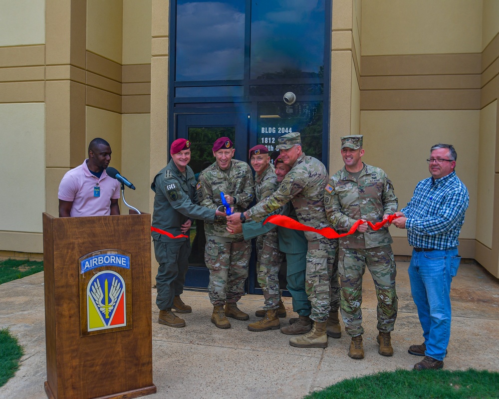 Barracks ribbon cutting continues pursuit of quality of life for Soldiers 