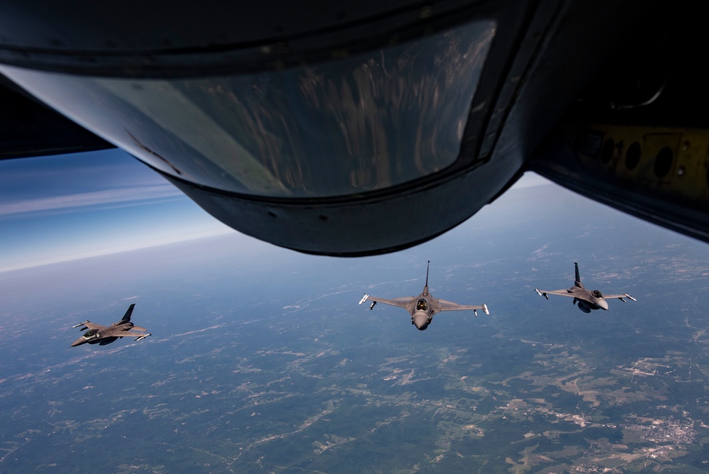 F-16 Fighting Falcon final flight