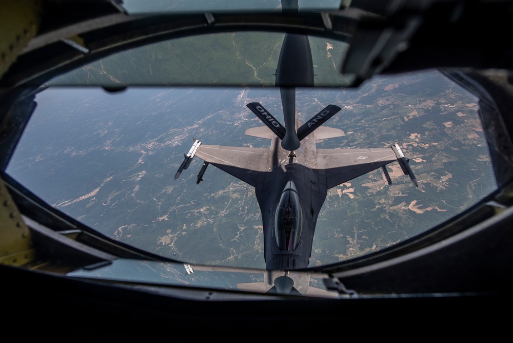 F-16 Fighting Falcon final flight