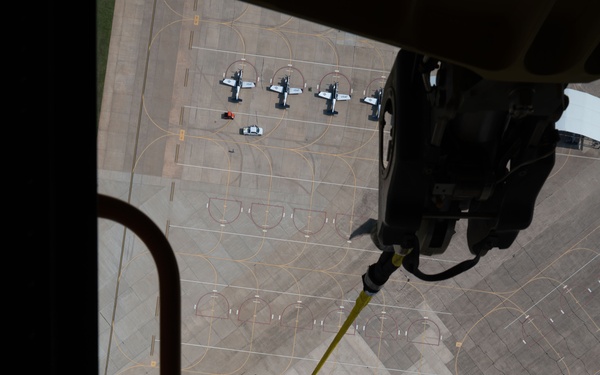 Chinook airlifts a T-1