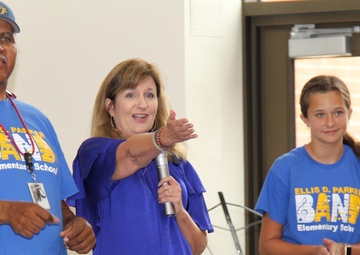 SWAN SONG -- Elementary school ‘legend’ retires after career spanning 5 decades