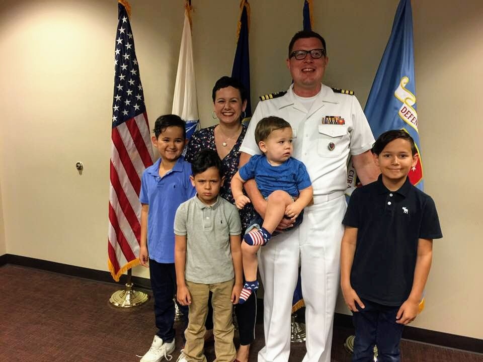 Cmdr. Scott Raisor with family