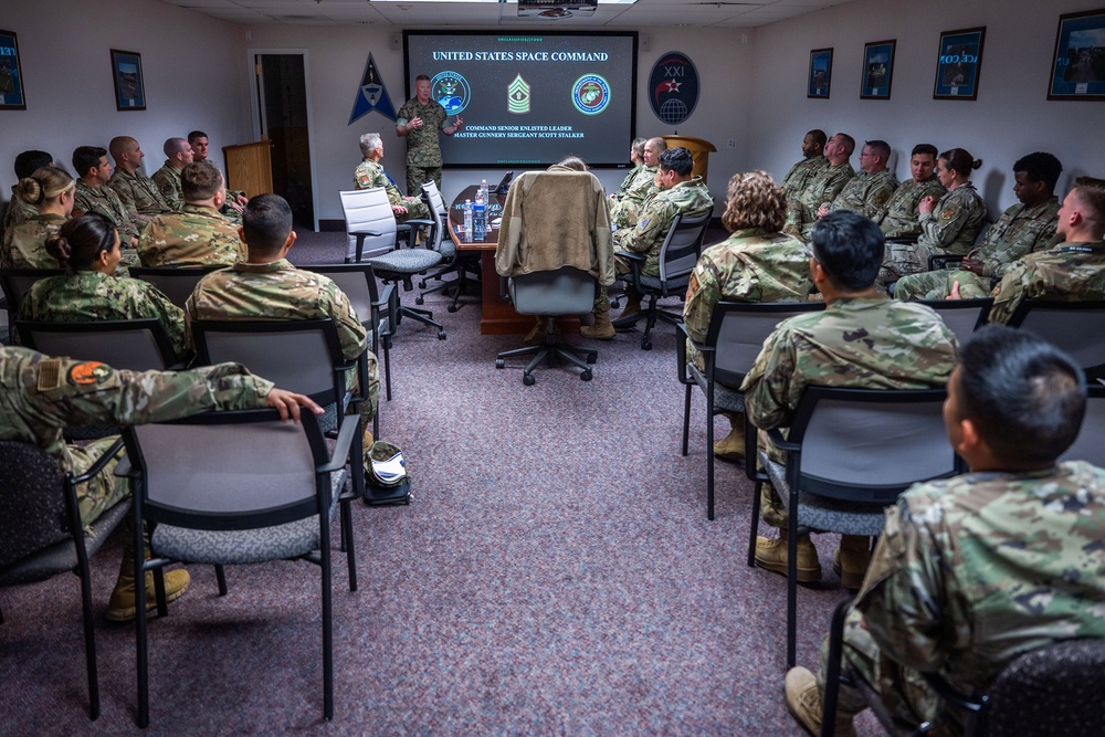 AF Guard, Reserve units welcome USSPACECOM CSEL Stalker, highlights units’ critical space capabilities