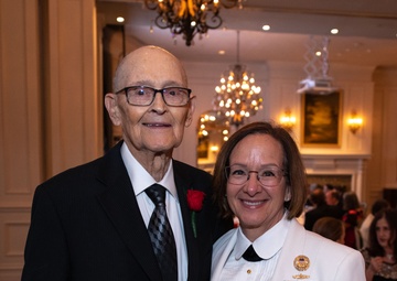World War II veteran presented Presidential Unit Citation