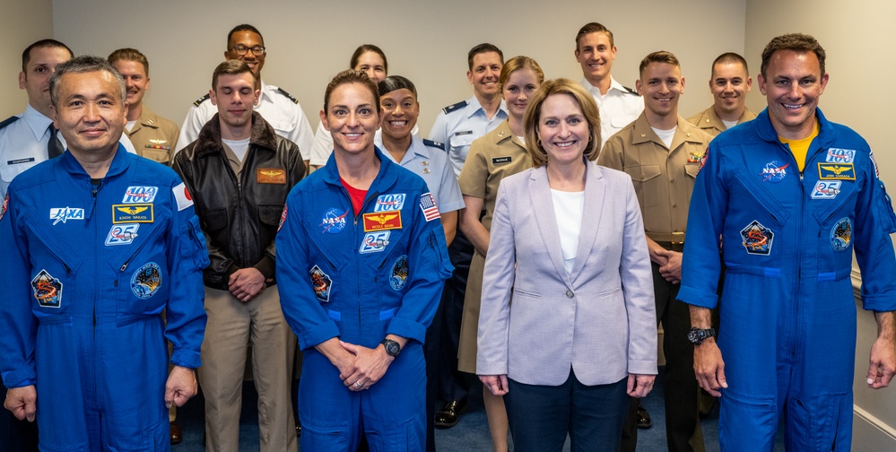 Secretary Hicks meets with Astronauts and prospective astronauts