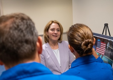 Secretary Hicks meets with Astronauts and prospective astronauts