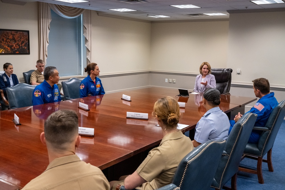 Secretary Hicks meets with Astronauts and prospective astronauts