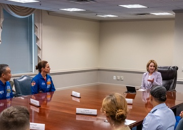Secretary Hicks meets with Astronauts and prospective astronauts