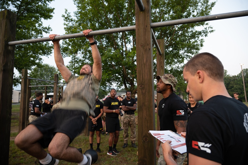 IDF Soldier Competes in the Pull Ups Portion of the Hildy Lane 2023 Spc. Hilda I. Clayton Best Combat Camera Competition