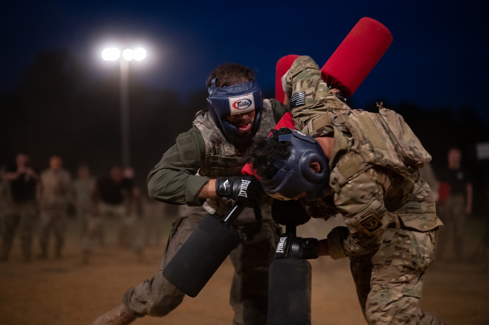 DVIDS - Images - Israeli Defense Force soldier competes in the Pugil Stick  event of the 2023 Spc. Hilda I. Clayton Best Combat Camera Competition  [Image 6 of 9]
