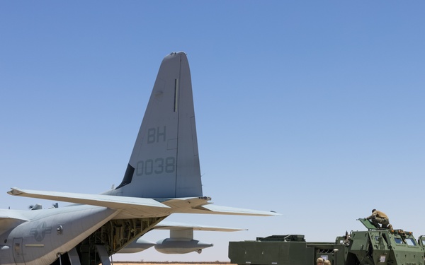 2/10 Marines fire HIMARS in Morocco