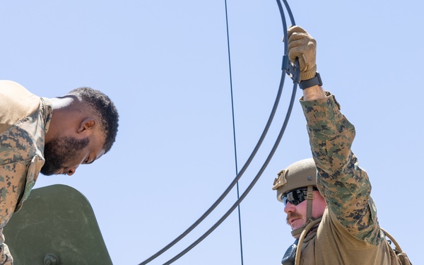 2/10 Marines fire HIMARS in Morocco