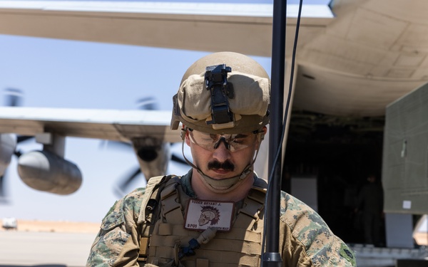 2/10 Marines fire HIMARS in Morocco