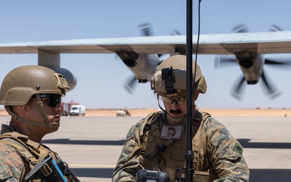 2/10 Marines fire HIMARS in Morocco