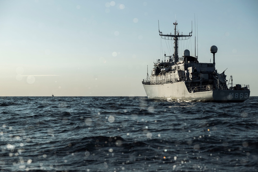 HNLMS Ships conduct Gunnery and Maneuvers during BALTOPS23