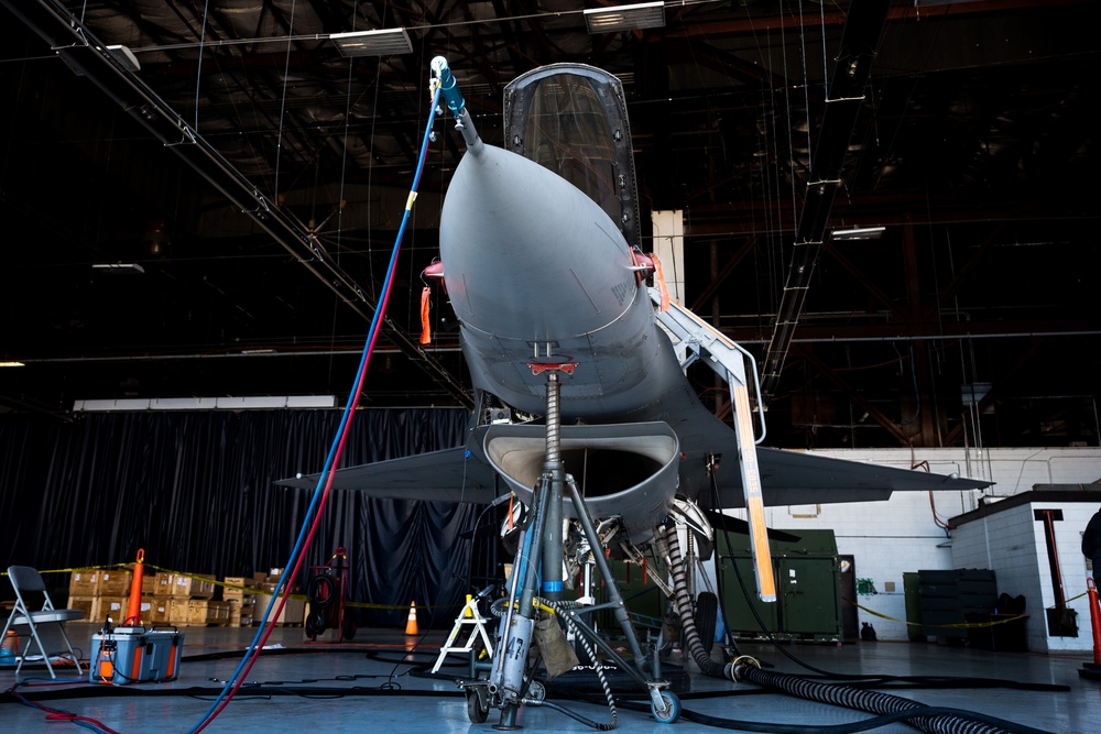 20th FW performs mission-critical F-16 modernization