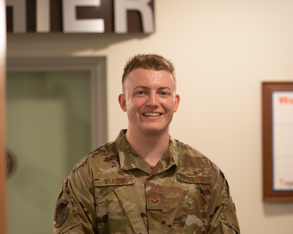 Senior Airman Lee Veader