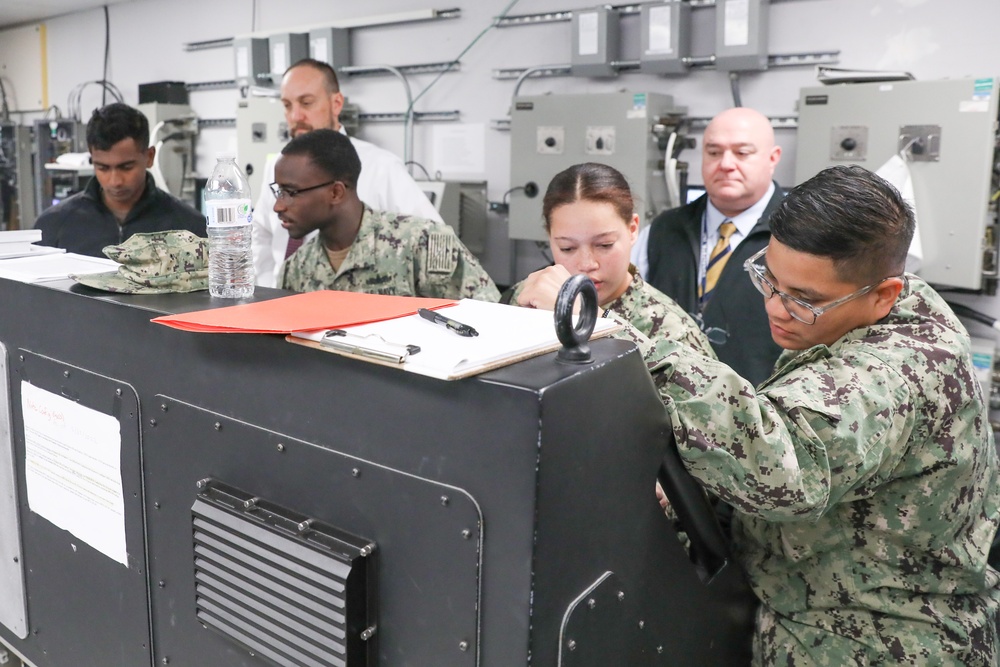 NSWCPD Hosts Steering and Propulsion Control System Physical Throttle Training Summit