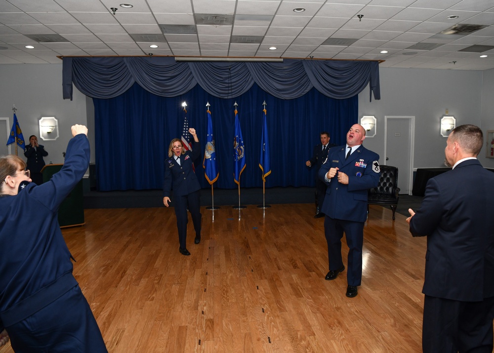 Reserve recruiting welcomes new commander