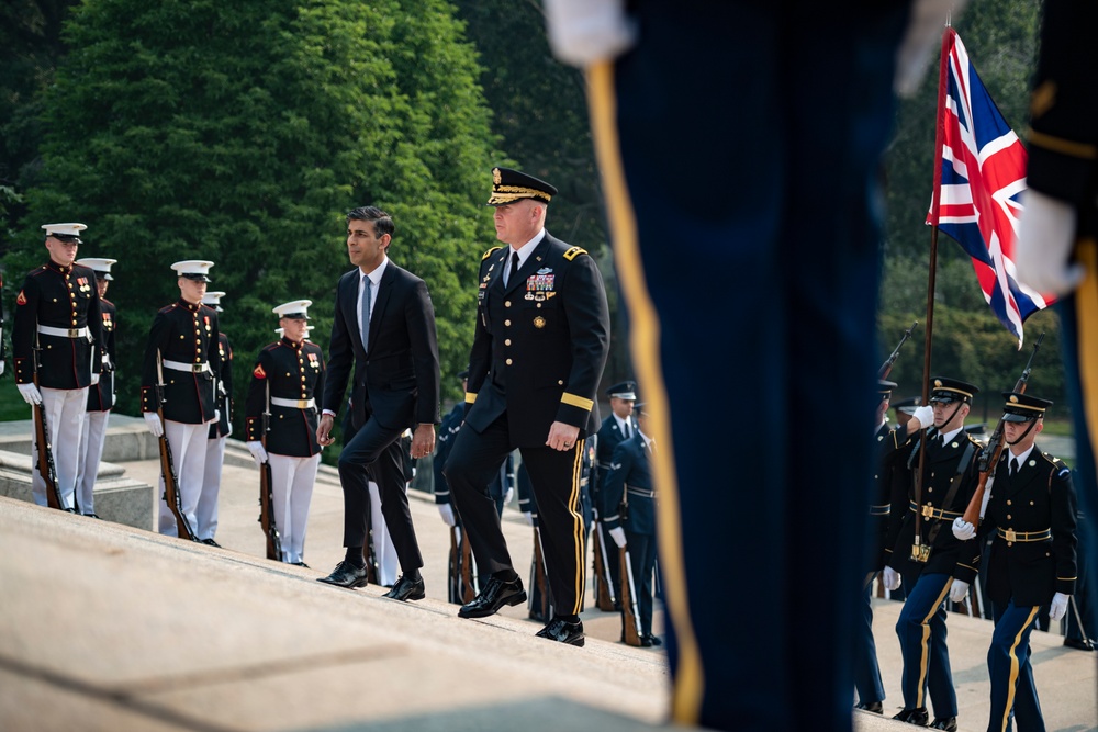 United Kingdom Prime Minister Rishi Sunak Visits Arlington National Cemetery