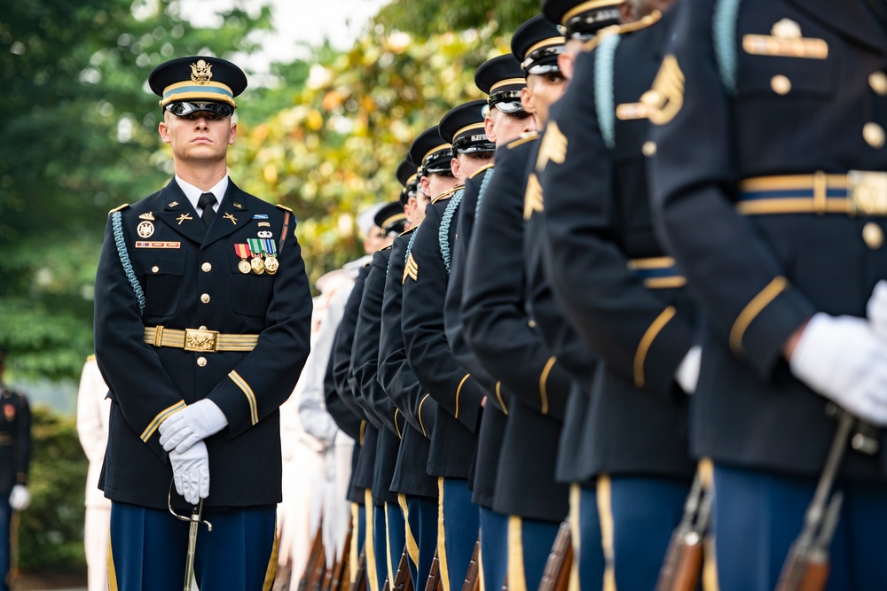 United Kingdom Prime Minister Rishi Sunak Visits Arlington National Cemetery