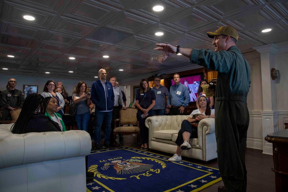 USO Opens First-Ever Afloat Center Aboard USS George H.W. Bush (CVN 77)