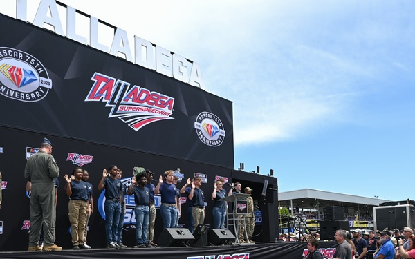 Recruiting, Reserve leaders throttle up inspiration at NASCAR race