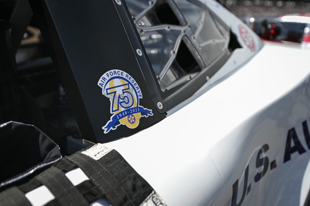 Recruiting, Reserve leaders throttle up inspiration at NASCAR race