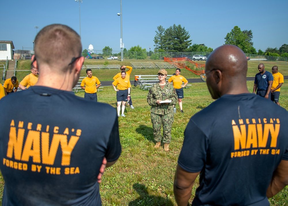 Sailors from U.S. Fleet Cyber Command/U.S. TENTH Fleet participate in a command sponsored fitness event as part of a commemoration of the 81st anniversary of the Battle of Midway on Fort George G. Meade, Md.