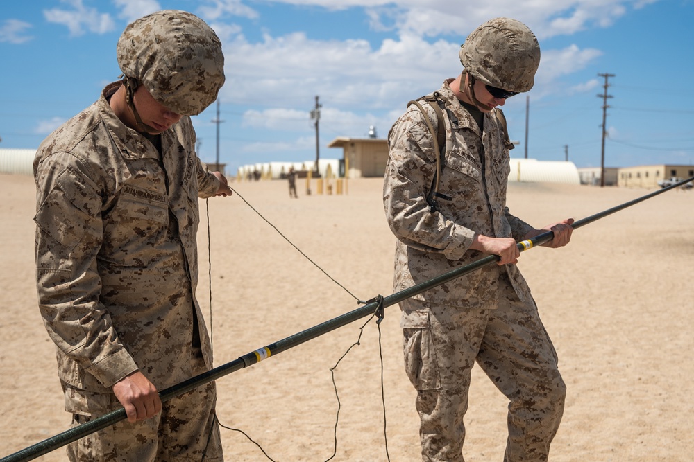 U.S. Marines set up Communication lines at ITX 4-23