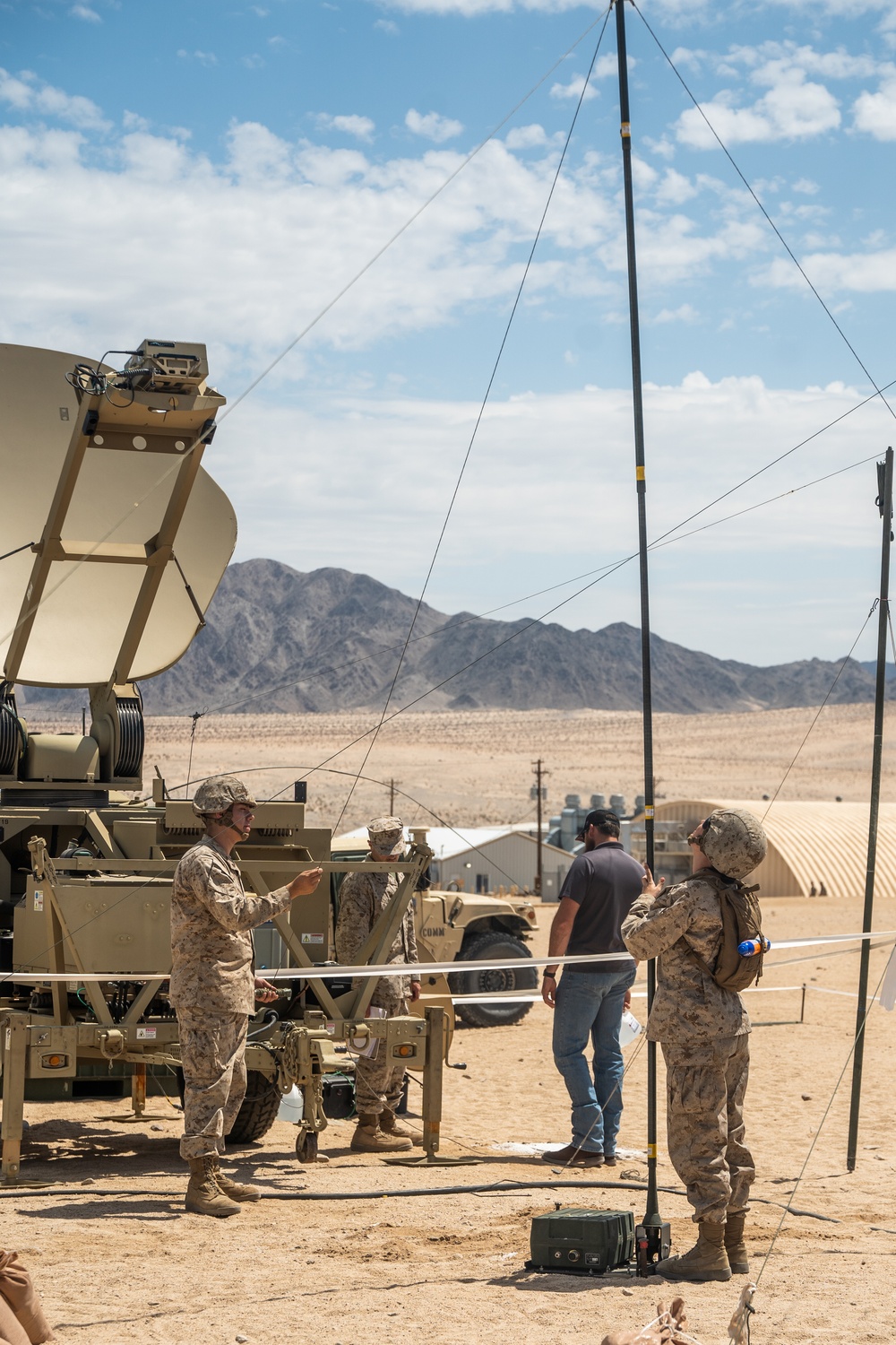 U.S. Marines set up Communication lines at ITX 4-23