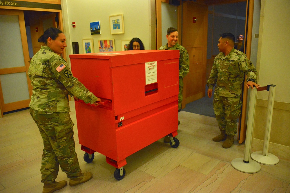 Civil Affairs Soldiers Train at The MET