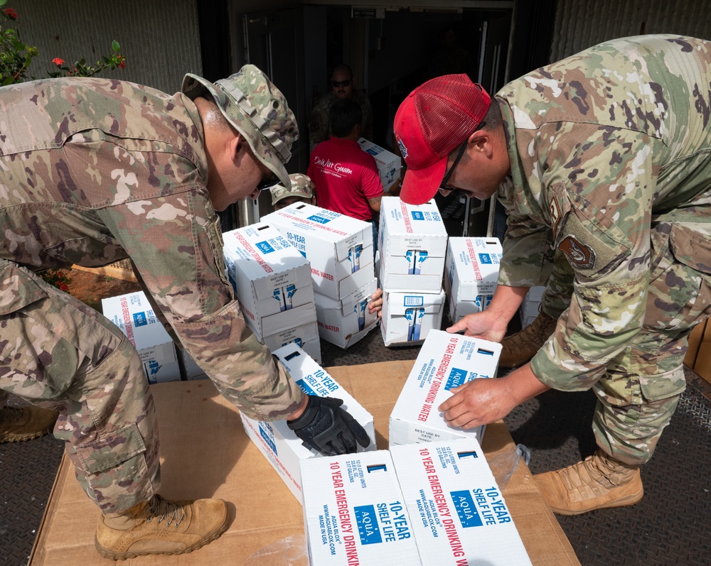 36th CRG helps deliver FEMA disaster relief supplies to Guam departments