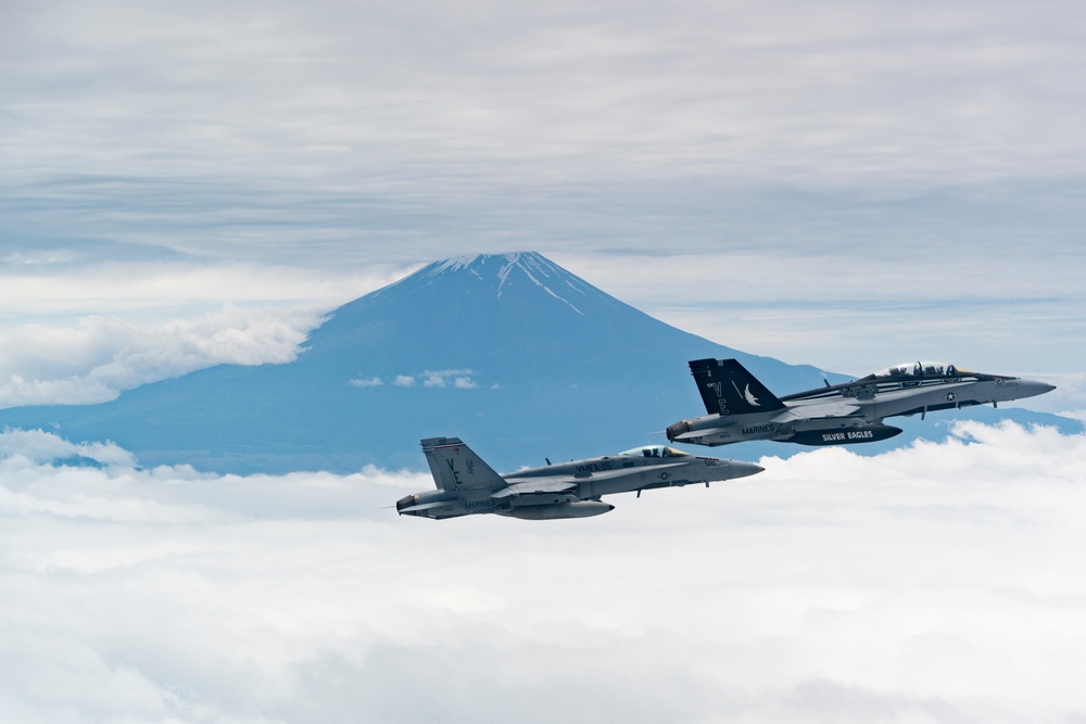 MAG-12 squadrons train throughout Japan