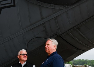 Ohio civic leaders visit Dobbins for tour