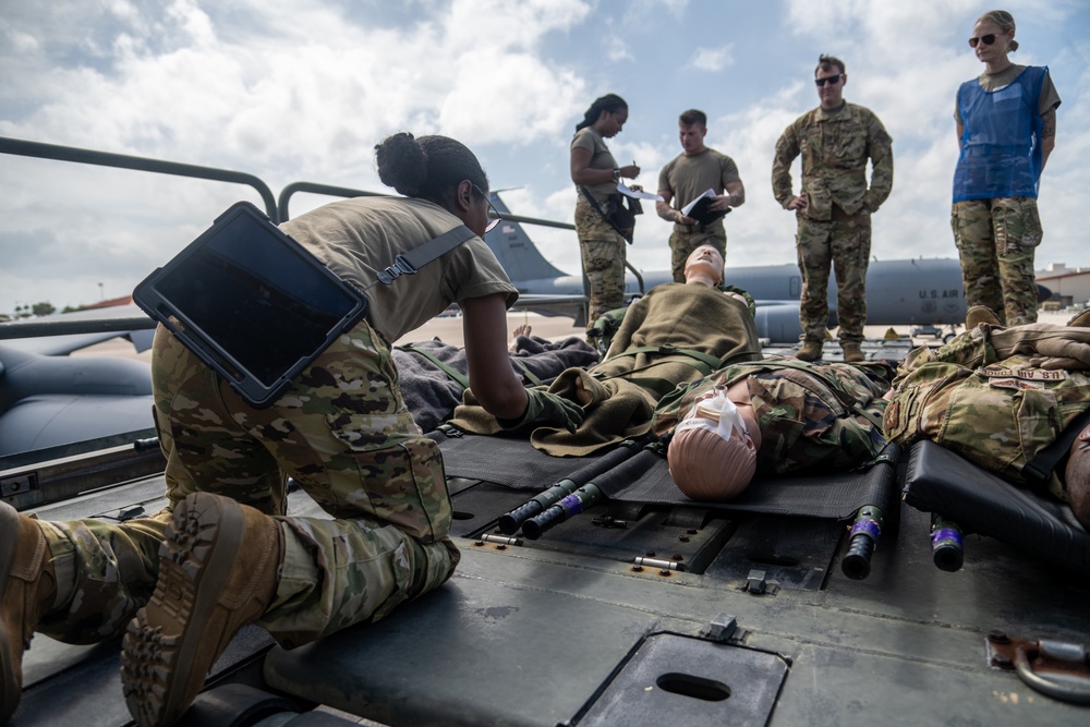 50th ARS and 45th AES team up during total force training mission