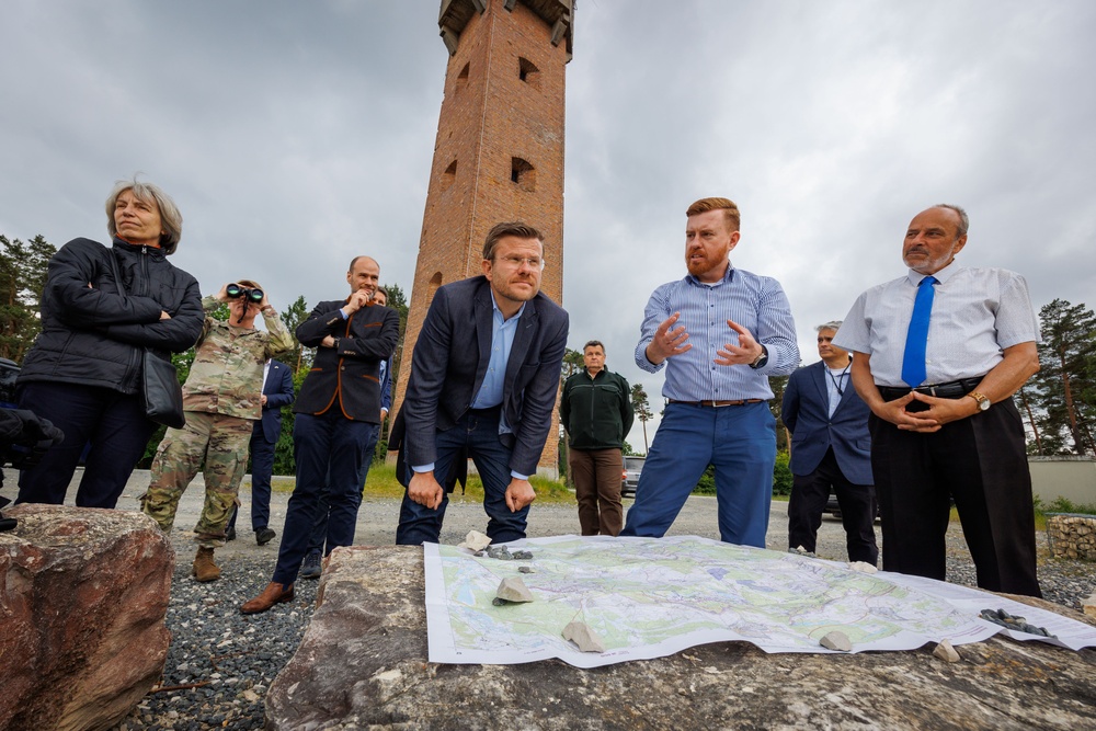 Nuremberg Mayor Visits Grafenwoehr Training Area