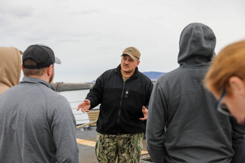 Homer, AK community tour the USS Momsen (DDG 92)