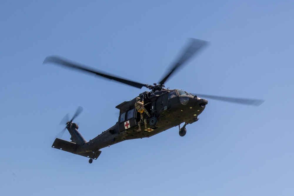 3rd Combat Aviation Brigade Conducts MEDEVAC Training during Saber Guardian