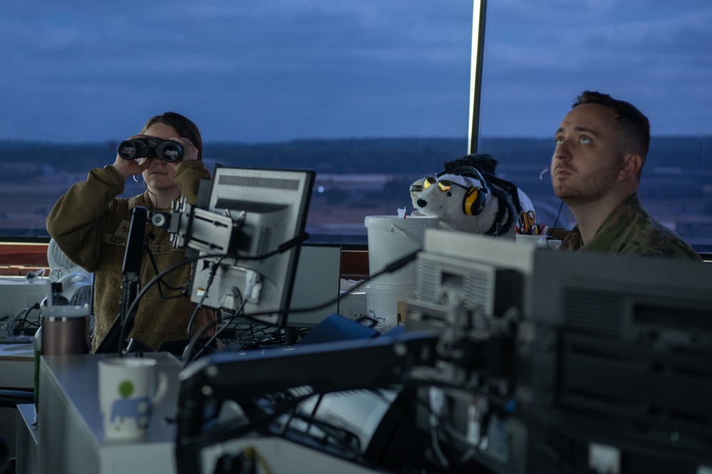 Clear Skies for F-35s