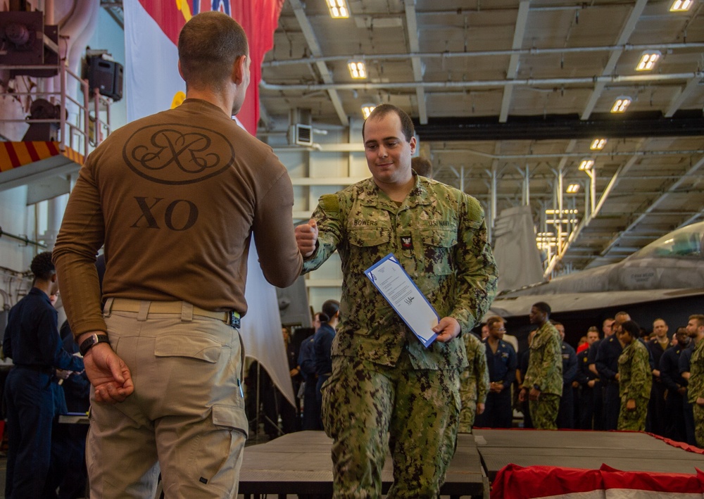 USS Ronald Reagan (CVN 76) frocks newly appointed petty officers