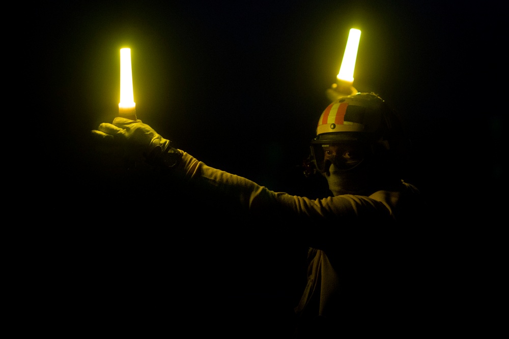 USS Ronald Reagan (CVN 76) conducts night flight operations