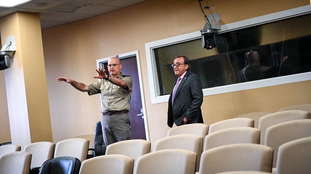 Permanent Representative of Colombia to the OAS Visits the IADC