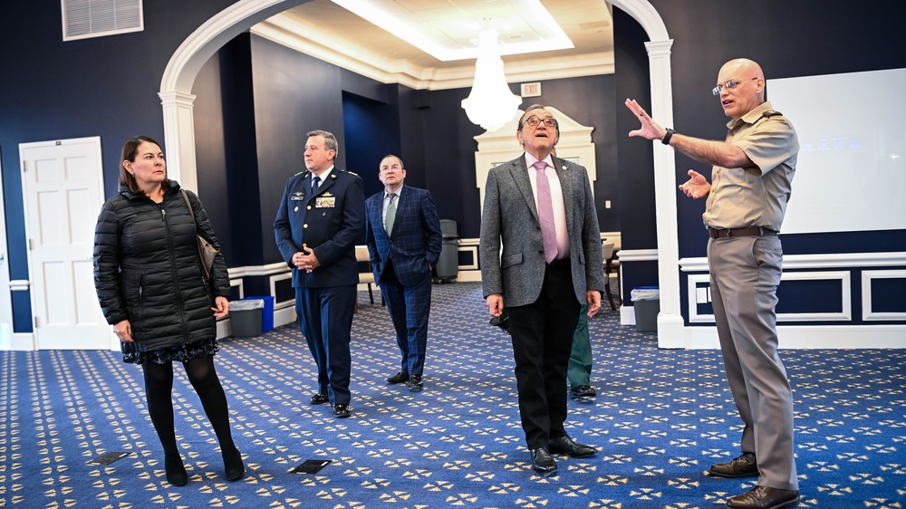 Permanent Representative of Colombia to the OAS Visits the IADC
