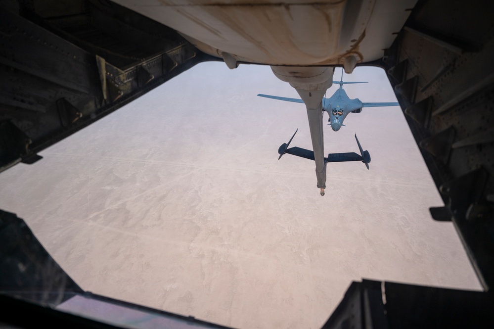 KC-10A Extender Refuels B-1B Lancer during Bomber Task Force