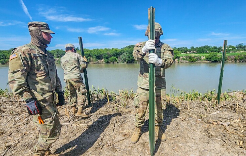 DVIDS Images Operation Lone Star [Image 4 of 5]